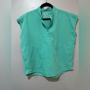 Figs Rafaela size small